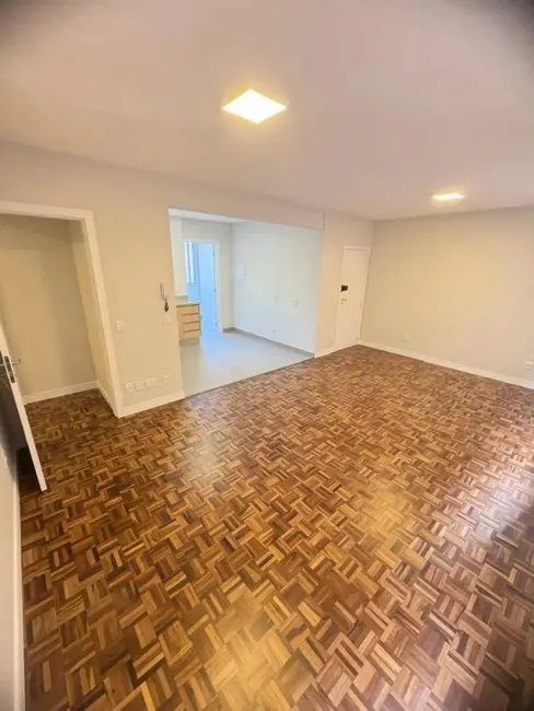 Apartamento com 3 quartos à venda, 96m2 em Água Verde, Curitiba - PR - imagem 4 Foto 4 de Apartamento com 3 quartos à venda, 96m2 em Água Verde, Curitiba - PR