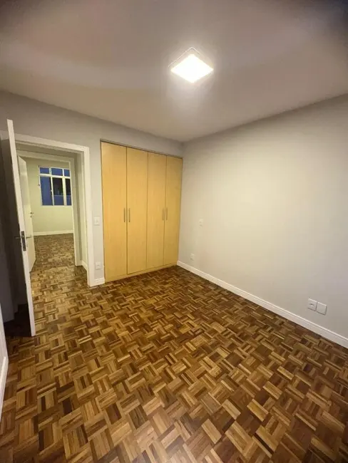 Apartamento com 3 quartos à venda, 96m2 em Água Verde, Curitiba - PR - imagem 8 Foto 8 de Apartamento com 3 quartos à venda, 96m2 em Água Verde, Curitiba - PR
