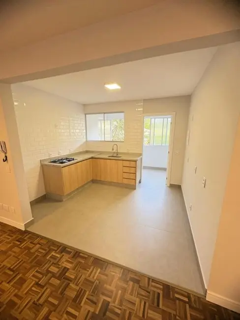 Apartamento com 3 quartos à venda, 96m2 em Água Verde, Curitiba - PR - imagem 3 Foto 3 de Apartamento com 3 quartos à venda, 96m2 em Água Verde, Curitiba - PR