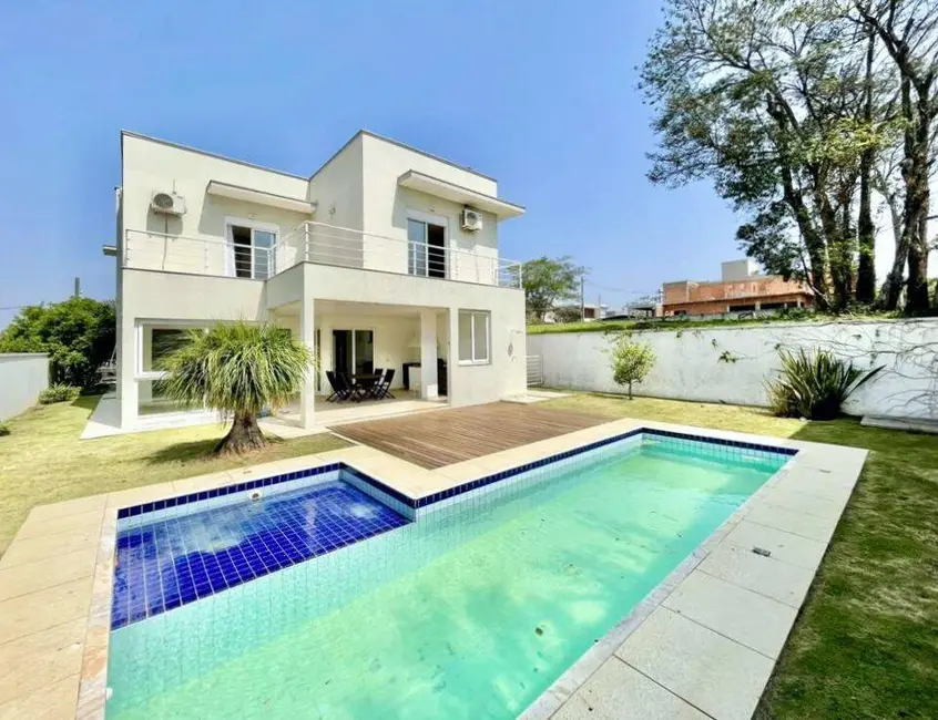 Foto 1 de Casa de Condomínio com 4 quartos à venda em Granja Viana, Cotia - SP