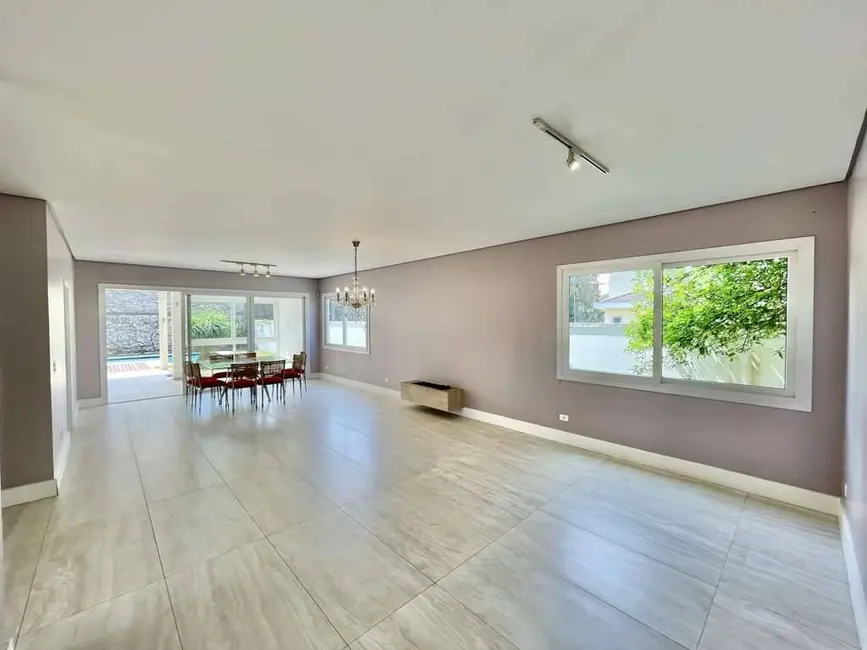 Casa de Condomínio com 4 quartos à venda em Granja Viana, Cotia - SP - imagem 9 Foto 9 de Casa de Condomínio com 4 quartos à venda em Granja Viana, Cotia - SP