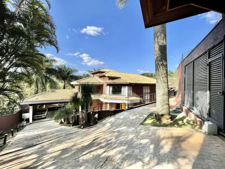 Casa com 5 quartos à venda e para alugar em Carapicuiba - SP - imagem 5 Foto 5 de Casa com 5 quartos à venda e para alugar em Carapicuiba - SP