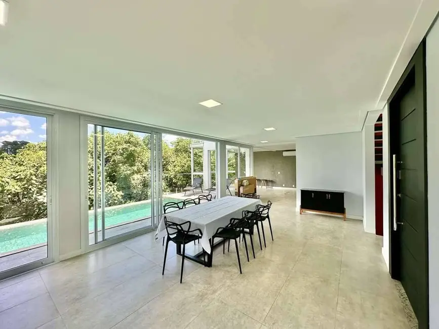 Foto 8 de Casa de Condomínio com 4 quartos à venda em Chácara dos Lagos, Carapicuiba - SP