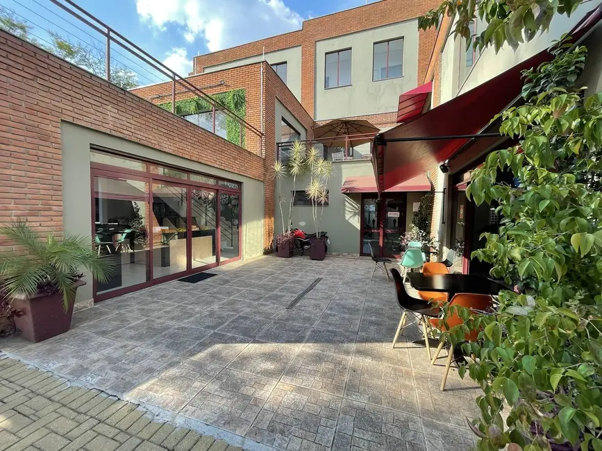 Foto 1 de Sala Comercial à venda e para alugar, 86m2 em Chácara São João, Carapicuiba - SP