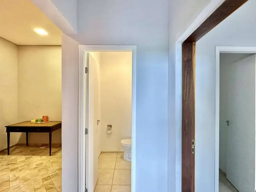 Sala Comercial à venda e para alugar, 86m2 em Chácara São João, Carapicuiba - SP - imagem 8 Foto 8 de Sala Comercial à venda e para alugar, 86m2 em Chácara São João, Carapicuiba - SP