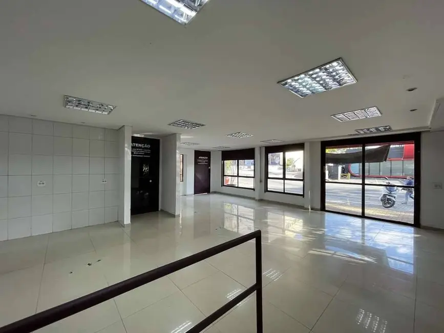 Loja à venda, 351m2 em Chácara São João, Carapicuiba - SP - imagem 6 Foto 6 de Loja à venda, 351m2 em Chácara São João, Carapicuiba - SP