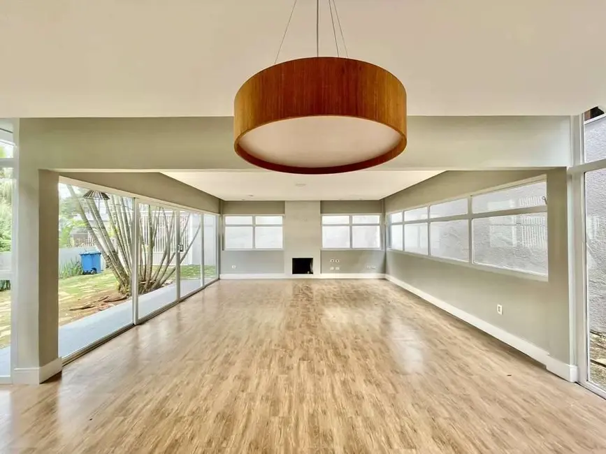 Casa de Condomínio com 4 quartos à venda em Jardim Ipês, Cotia - SP - imagem 6 Foto 6 de Casa de Condomínio com 4 quartos à venda em Jardim Ipês, Cotia - SP