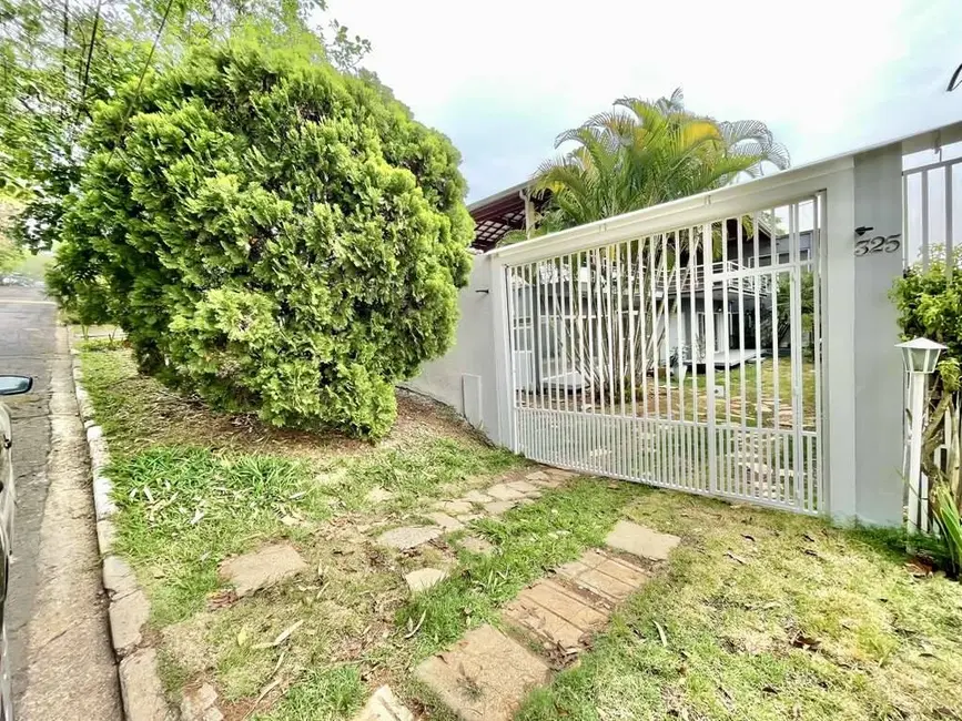 Casa de Condomínio com 4 quartos à venda em Jardim Ipês, Cotia - SP - imagem 4 Foto 4 de Casa de Condomínio com 4 quartos à venda em Jardim Ipês, Cotia - SP