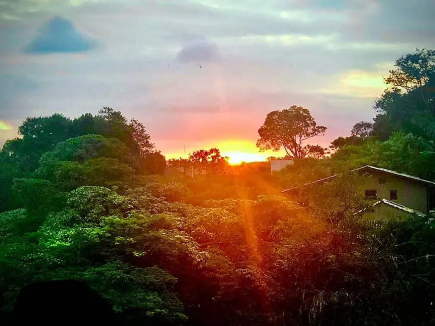 Foto 3 de Casa de Condomínio com 4 quartos à venda em Recanto Impla, Carapicuiba - SP