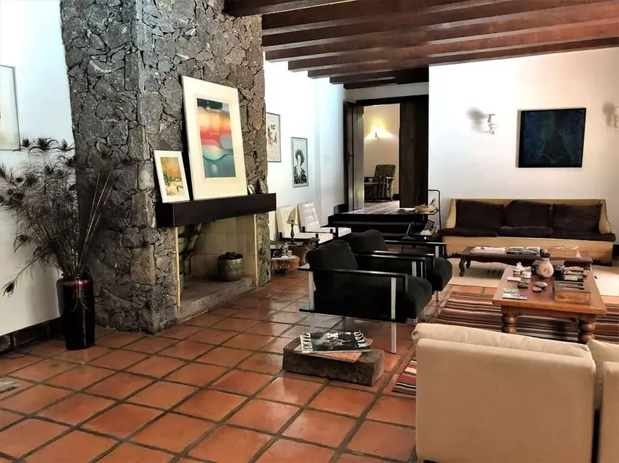 Casa de Condomínio com 3 quartos à venda e para alugar em Chácara São João, Carapicuiba - SP - imagem 5 Foto 5 de Casa de Condomínio com 3 quartos à venda e para alugar em Chácara São João, Carapicuiba - SP