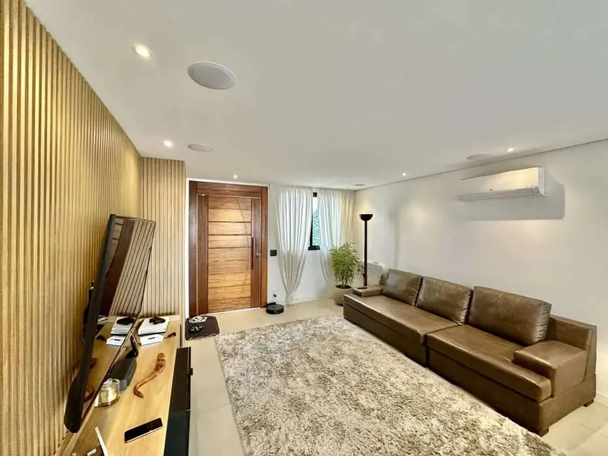 Foto 6 de Casa de Condomínio com 4 quartos à venda em Parque Rincão, Cotia - SP