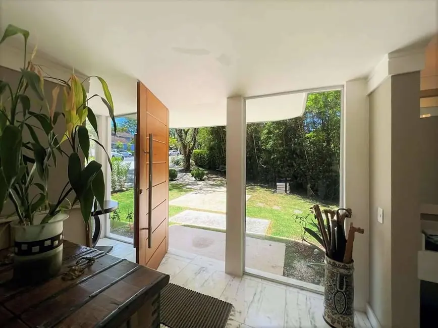 Foto 7 de Casa de Condomínio com 4 quartos à venda e para alugar em Jardim do Golf I, Jandira - SP