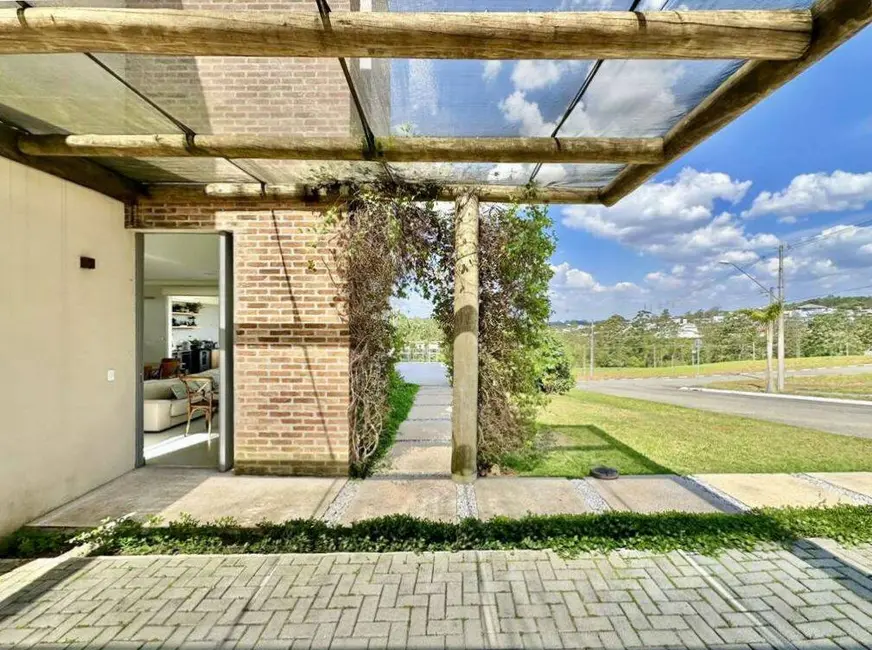 Foto 6 de Casa de Condomínio com 4 quartos à venda em Jardim do Golf I, Jandira - SP