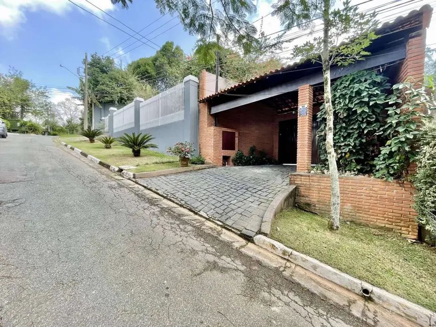 Foto 2 de Casa de Condomínio com 3 quartos à venda em Chácara dos Lagos, Carapicuiba - SP