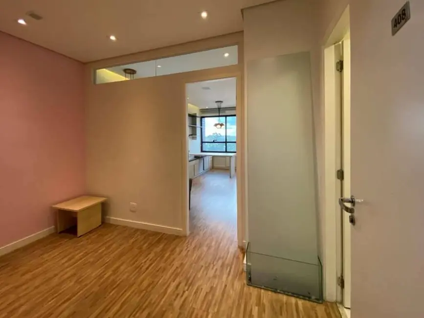 Foto 2 de Sala Comercial para alugar, 35m2 em Jardim Lambreta, Cotia - SP