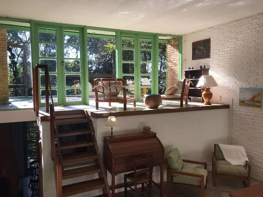 Casa à venda e para alugar em Taboleiro Verde, Cotia - SP - imagem 7 Foto 7 de Casa à venda e para alugar em Taboleiro Verde, Cotia - SP