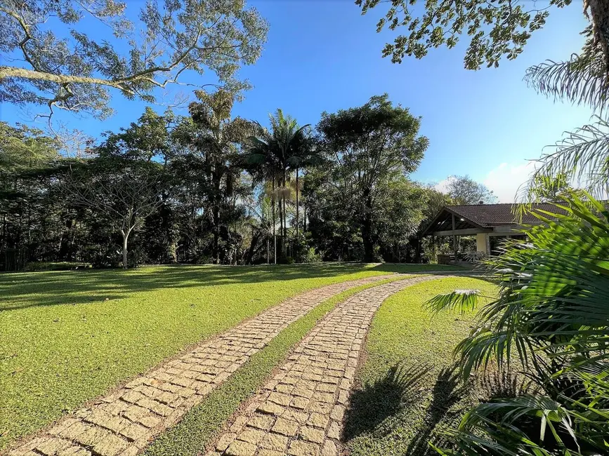 Casa com 3 quartos à venda em Vilarejo, Carapicuiba - SP - imagem 8 Foto 8 de Casa com 3 quartos à venda em Vilarejo, Carapicuiba - SP
