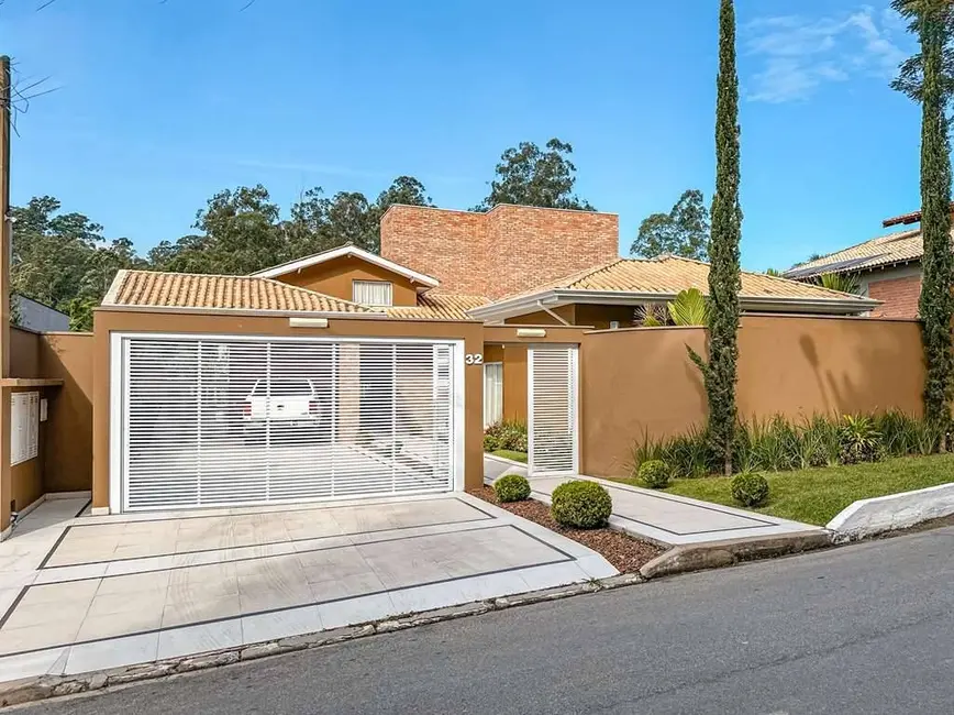 Casa de Condomínio com 4 quartos à venda em Jardim Ipês, Cotia - SP - imagem 2 Foto 2 de Casa de Condomínio com 4 quartos à venda em Jardim Ipês, Cotia - SP