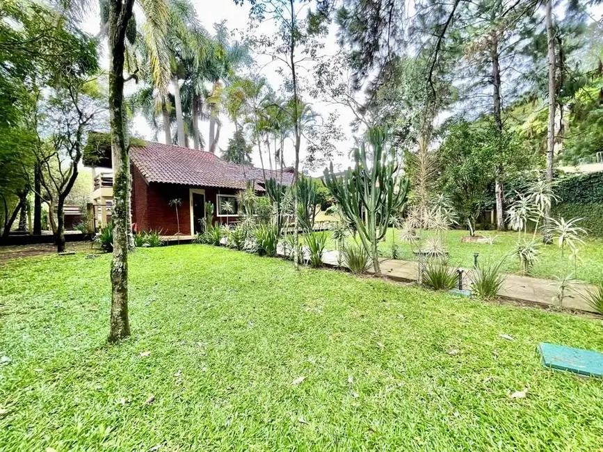 Foto 9 de Casa de Condomínio com 4 quartos à venda em Chácara de La Rocca, Carapicuiba - SP