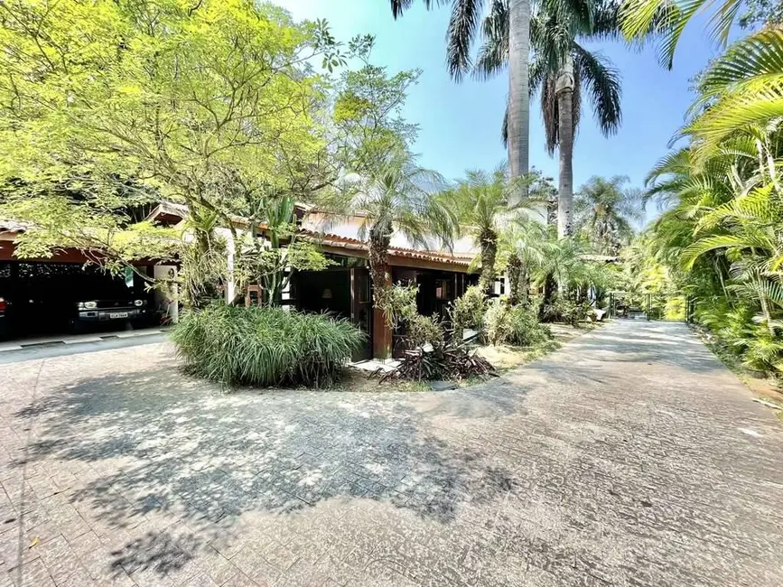 Casa de Condomínio com 6 quartos à venda em Granja Viana, Cotia - SP - imagem 9 Foto 9 de Casa de Condomínio com 6 quartos à venda em Granja Viana, Cotia - SP