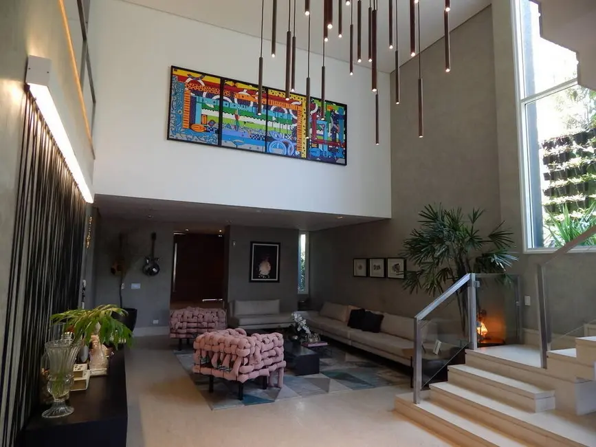 Foto 6 de Casa de Condomínio com 4 quartos à venda em Paisagem Renoir, Cotia - SP