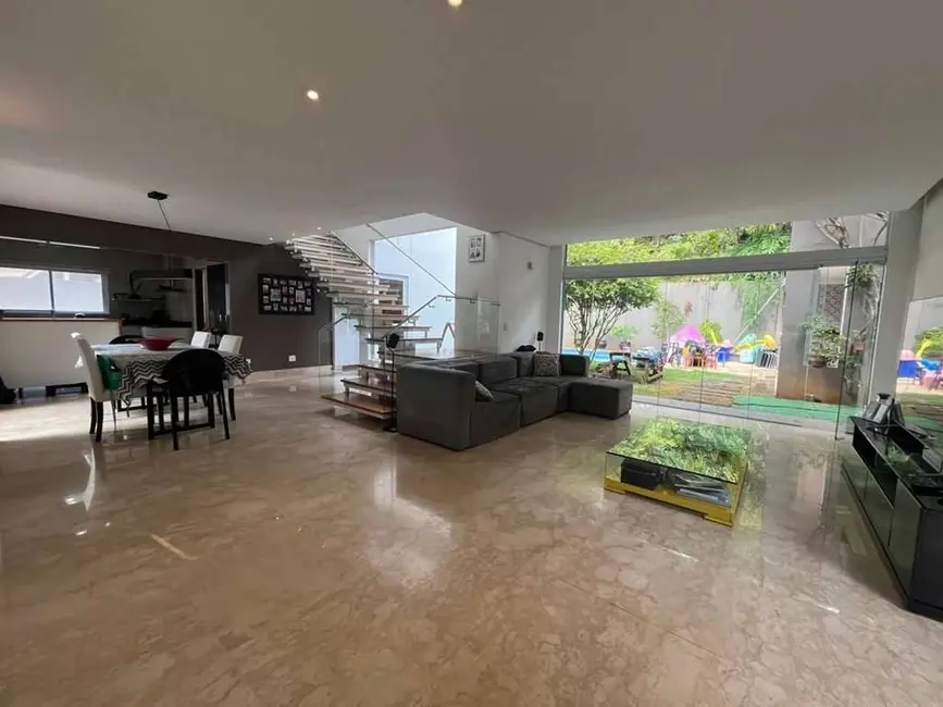 Foto 6 de Casa de Condomínio com 3 quartos à venda em Jardim do Golf I, Jandira - SP