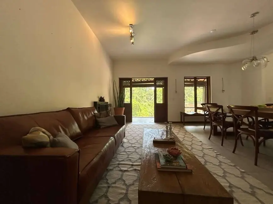 Foto 9 de Casa de Condomínio com 3 quartos à venda em Chácara dos Lagos, Carapicuiba - SP