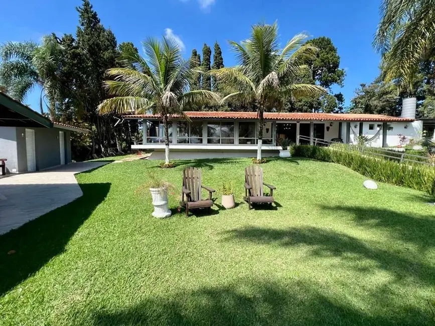 Casa de Condomínio com 6 quartos à venda em Chácara das Paineiras, Carapicuiba - SP - imagem 5 Foto 5 de Casa de Condomínio com 6 quartos à venda em Chácara das Paineiras, Carapicuiba - SP