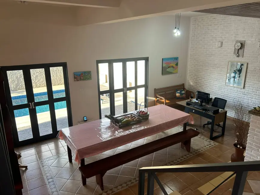 Casa com 2 quartos à venda, 16777215m2 em Caldas - MG - imagem 5 Foto 5 de Casa com 2 quartos à venda, 16777215m2 em Caldas - MG