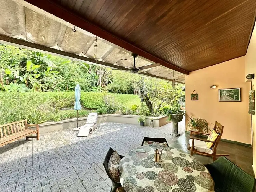 Foto 30 de Casa à venda em Cotia - SP