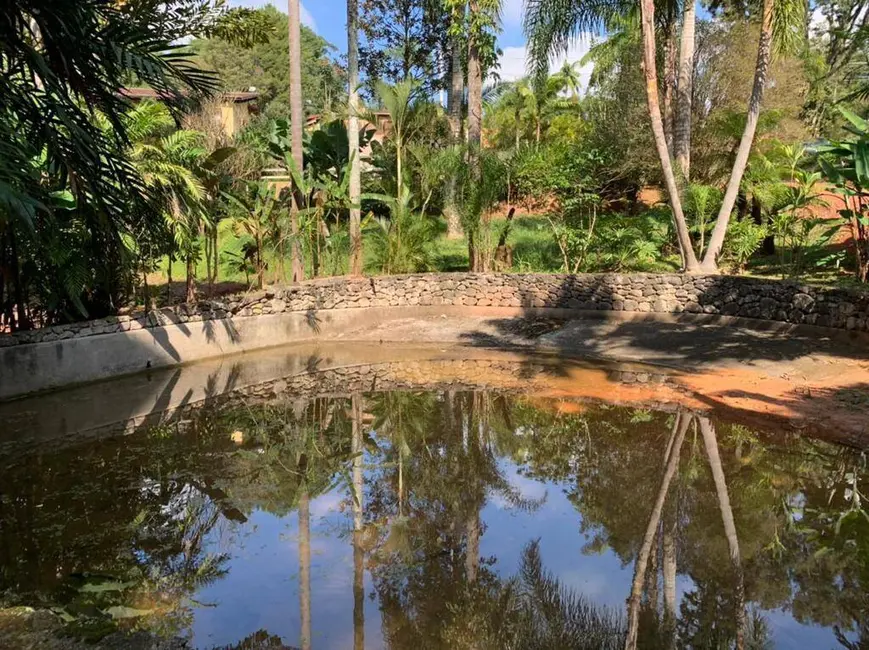 Foto 1 de Terreno / Lote à venda, 4300m2 em Cotia - SP