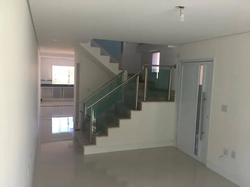 Foto 4 de Casa com 3 quartos para alugar em Cotia - SP