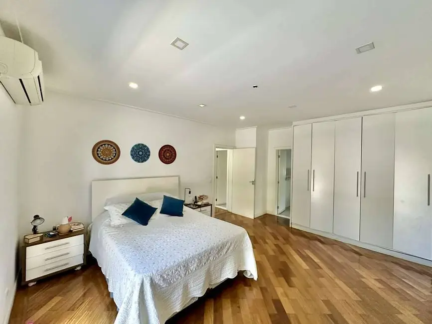 Foto 38 de Casa à venda em Granja Viana, Cotia - SP