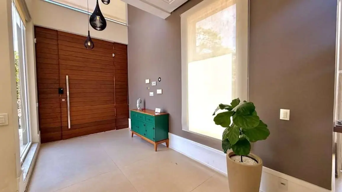 Foto 4 de Casa com 4 quartos à venda em Granja Viana, Cotia - SP