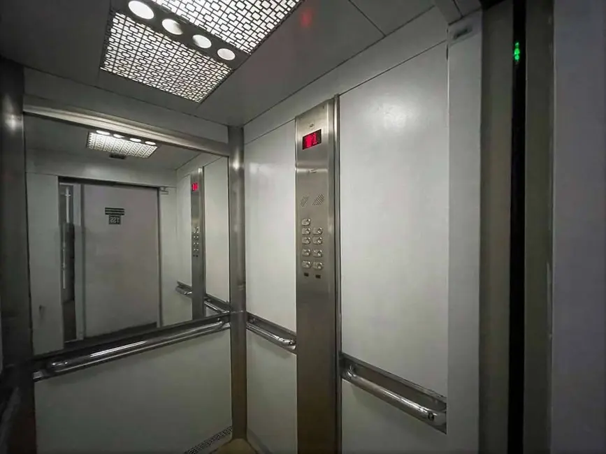 Foto 8 de Sala Comercial à venda e para alugar em Cotia - SP