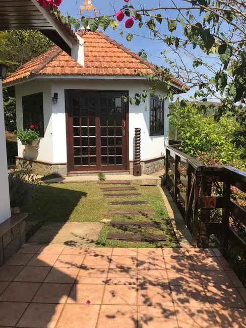 Foto 5 de Casa com 3 quartos à venda, 531m2 em Campos Do Jordao - SP