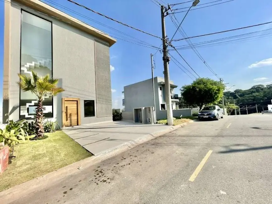 Casa com 3 quartos à venda, 126m2 em Cotia - SP - imagem 2 Foto 2 de Casa com 3 quartos à venda, 126m2 em Cotia - SP