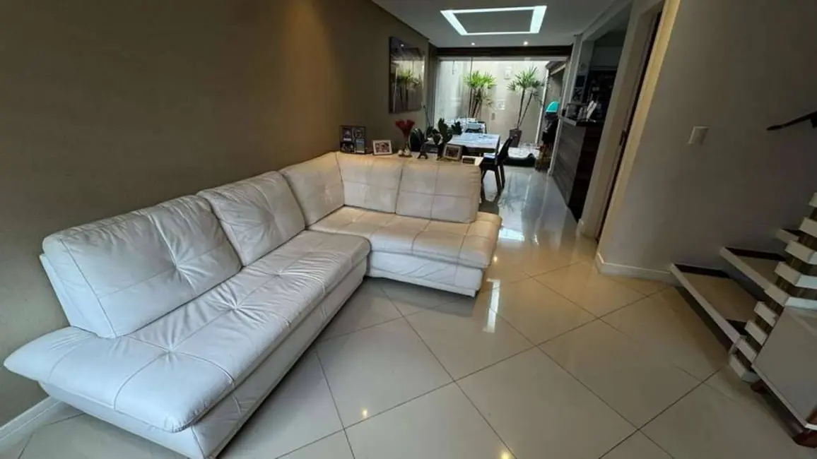 Casa com 3 quartos à venda, 103m2 em Cotia - SP - imagem 6 Foto 6 de Casa com 3 quartos à venda, 103m2 em Cotia - SP