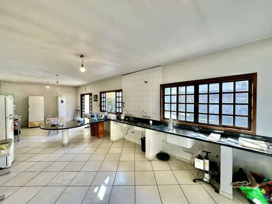 Foto 4 de Casa com 3 quartos à venda, 585m2 em Nova Higienópolis,  - SP