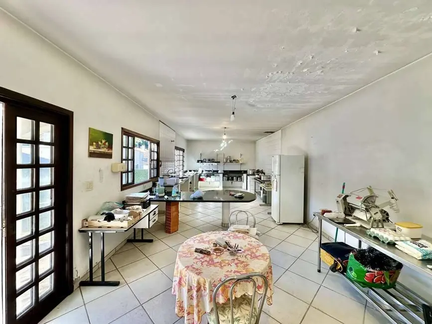 Foto 5 de Casa com 3 quartos à venda, 585m2 em Nova Higienópolis,  - SP