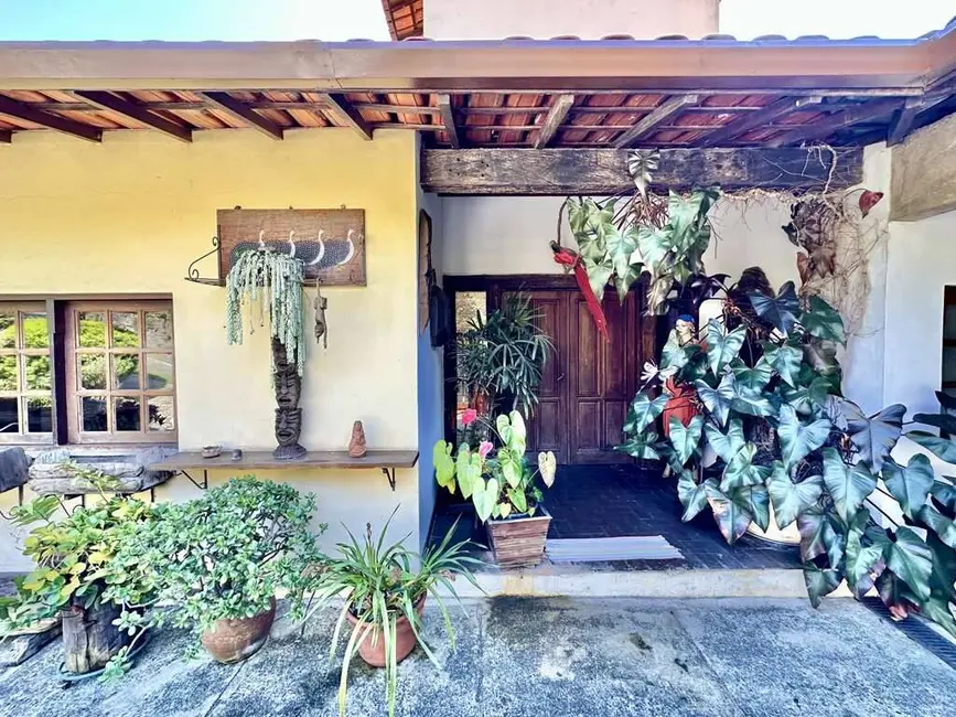 Foto 9 de Casa com 5 quartos à venda, 1880m2 em Parque Ideal, Carapicuiba - SP