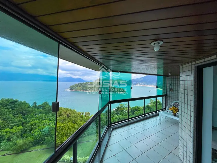 Foto 2 de Apartamento com 3 quartos à venda, 40m2 em Mangaratiba - RJ
