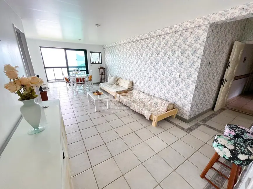 Apartamento com 3 quartos à venda, 40m2 em Mangaratiba - RJ - imagem 7 Foto 7 de Apartamento com 3 quartos à venda, 40m2 em Mangaratiba - RJ