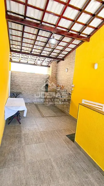 Foto 3 de Casa de Condomínio com 2 quartos para alugar, 40m2 em Garatucaia, Angra Dos Reis - RJ