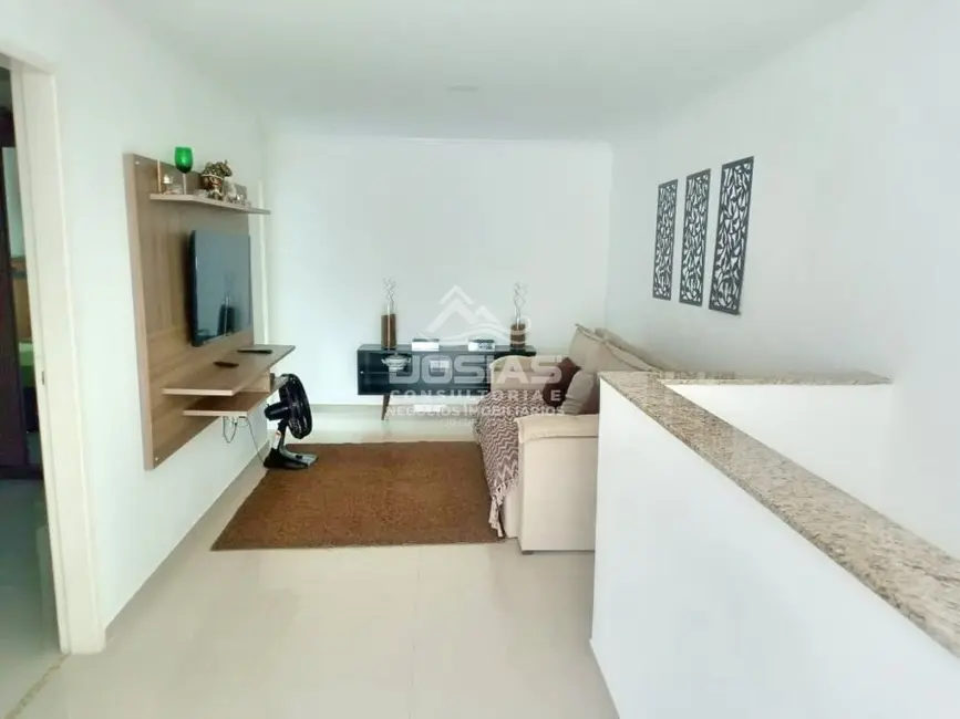 Apartamento com 2 quartos para alugar, 40m2 em Mangaratiba - RJ - imagem 4 Foto 4 de Apartamento com 2 quartos para alugar, 40m2 em Mangaratiba - RJ