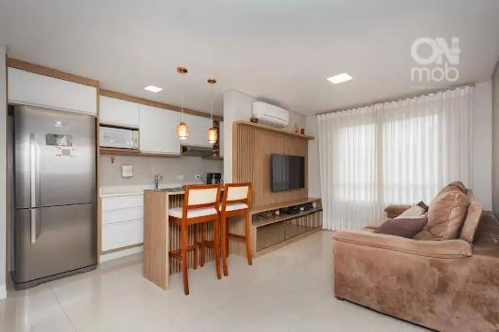 Foto 3 de Apartamento com 2 quartos à venda, 162m2 em Butiatuvinha, Curitiba - PR