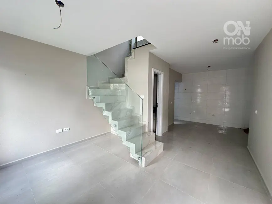 Foto 4 de Sobrado com 2 quartos à venda, 67m2 em Cidade Industrial, Curitiba - PR