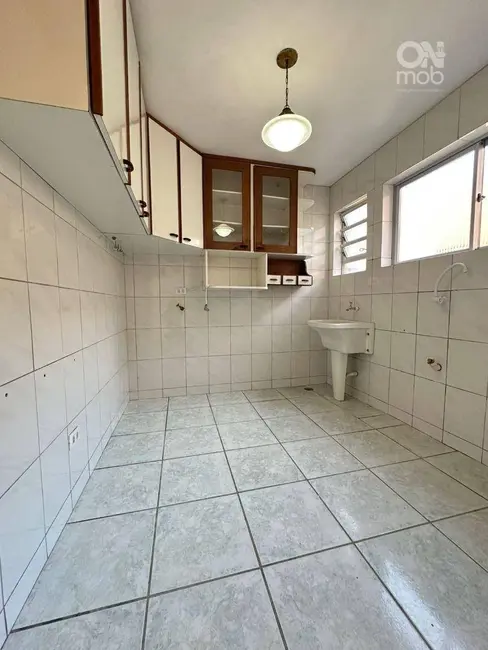 Foto 3 de Apartamento com 3 quartos à venda, 66m2 em Novo Mundo, Curitiba - PR
