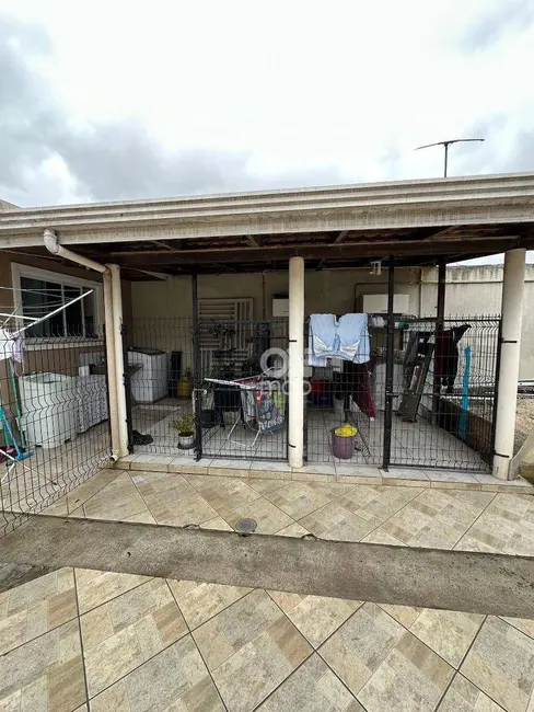 Foto 8 de Casa com 8 quartos à venda em Cajuru, Curitiba - PR