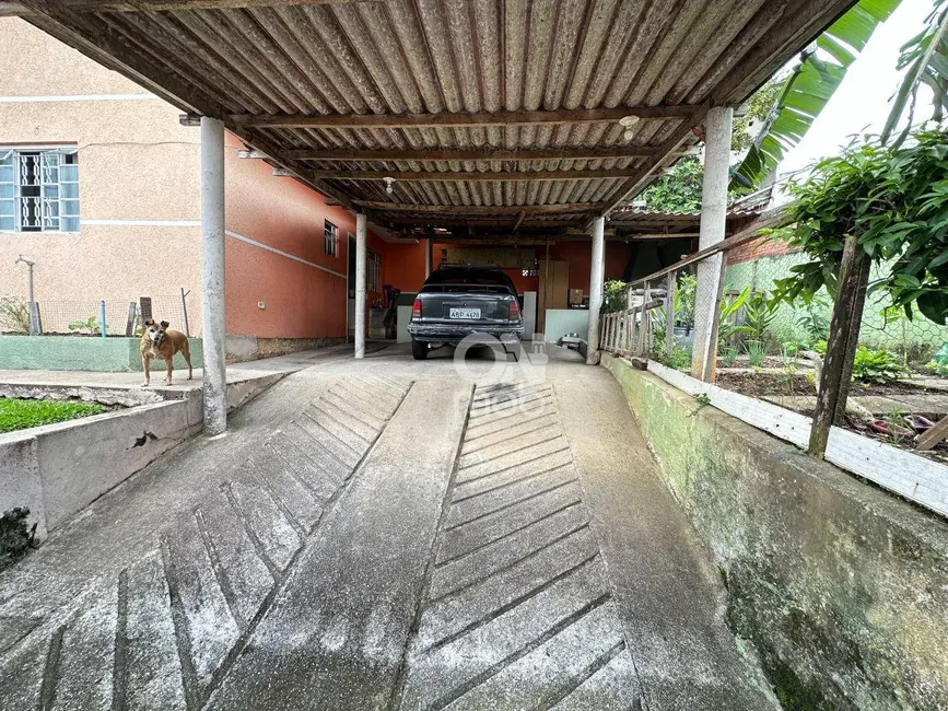 Foto 9 de Sobrado com 3 quartos à venda, 197m2 em Cidade Industrial, Curitiba - PR